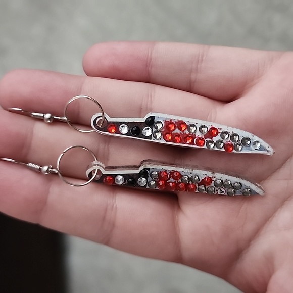 Hand Crafted Jewelry - (88) Knife Earrings with Red and Silver Accents